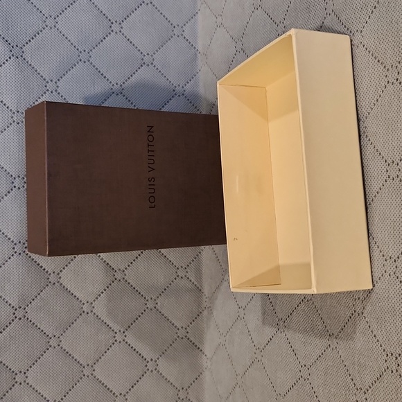 Louis Vuitton Key Box And Dust Bag - Picture 6 of 11
